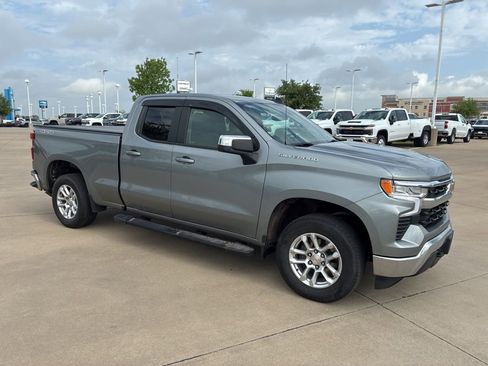 Used 2023 Chevrolet Silverado 1500 LT image 5