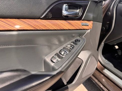 Used 2016 Nissan Maxima Platinum image 9