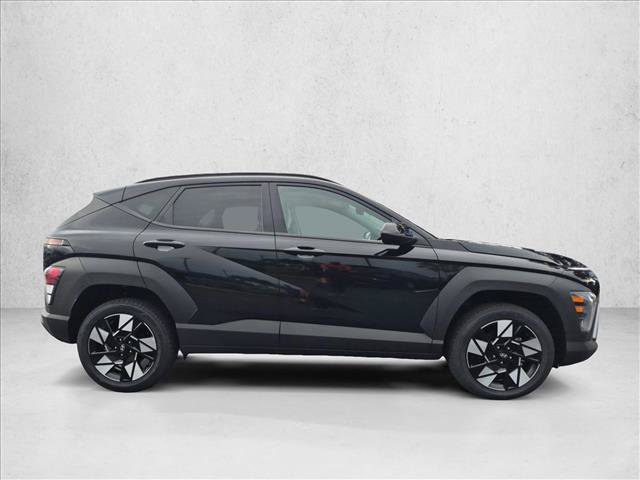 Used 2025 Hyundai Kona SEL AWD/4WD image 4