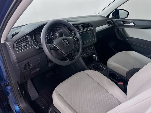 Used 2018 Volkswagen Tiguan S FWD image 9