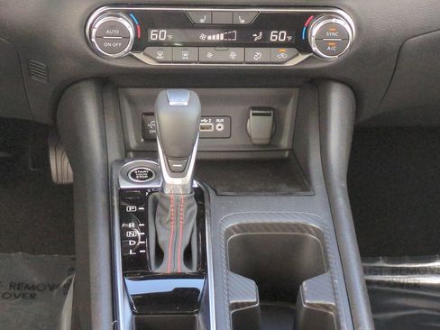 New 2025 Nissan Sentra SR image 19