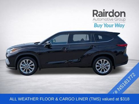 Used 2022 Toyota Highlander Limited AWD/4WD image 4