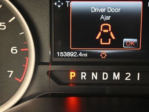 Used 2017 Ford F150 XLT w/ Equipment Group 302A Luxury AWD/4WD image 19