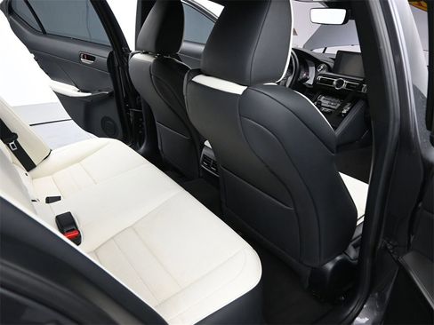 Used 2021 Lexus IS 350 F Sport image 16