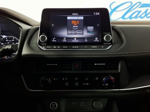 Used 2023 Nissan Rogue S FWD image 23