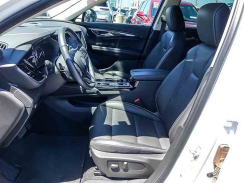 Certified 2023 Buick Envision Essence FWD image 10