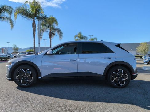 Used 2024 Hyundai Ioniq 5 SE image 7