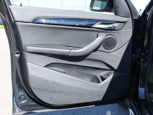 Used 2019 BMW X1 xDrive28i w/ Convenience Package image 10