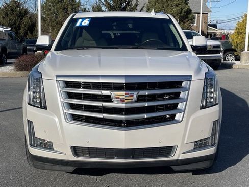Certified 2016 Cadillac Escalade Premium image 12