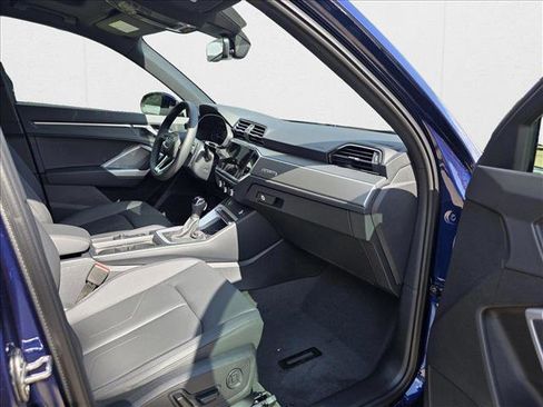 New 2025 Audi Q3 2.0T Premium w/ Convenience Package image 12