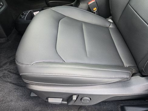New 2025 Kia EV6 Wind RWD image 17