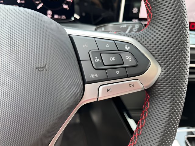 New 2026 Volkswagen GTI SE FWD image 19