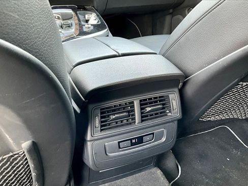 Used 2017 Audi Q7 3.0T Premium Plus w/ Premium Plus Package image 30