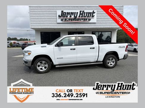 Used 2024 RAM 1500 Big Horn AWD/4WD image 1