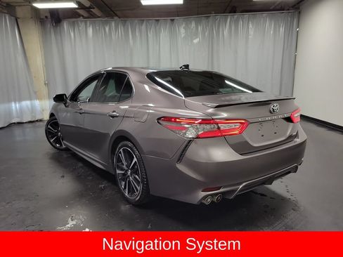 Used 2018 Toyota Camry XSE w/ Driver Assist Package FWD image 6