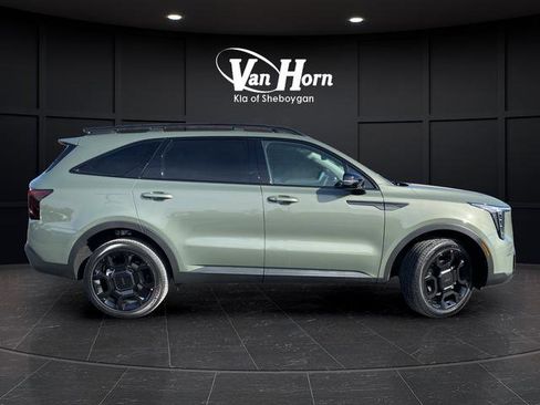 New 2026 Kia Sorento X-Line EX image 2