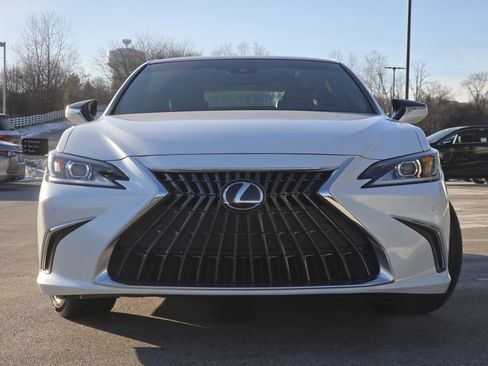 Certified 2023 Lexus ES 350 Luxury image 3