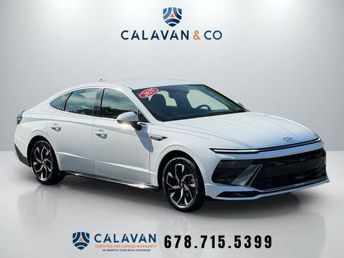 Used 2025 Hyundai Sonata SEL FWD image 1
