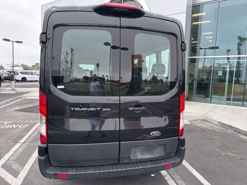 Used 2022 Ford Transit 350 XLT RWD image 11