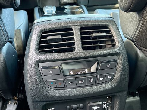 Used 2022 Honda Pilot Elite image 28