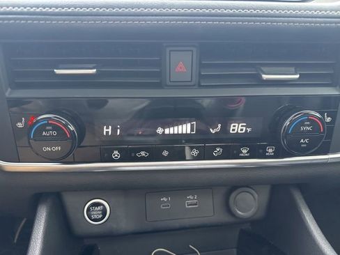 Certified 2023 Nissan Rogue SV w/ SV Premium B Package image 16