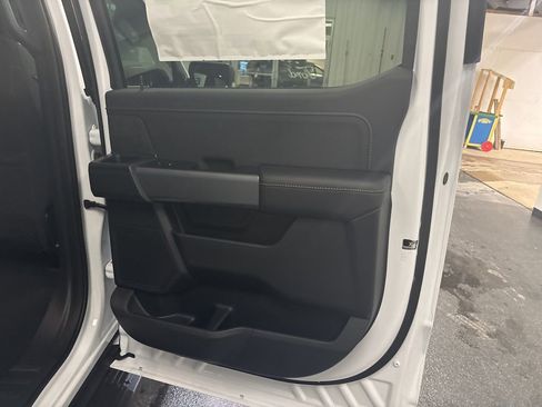 New 2026 Ford F150 XLT w/ Equipment Group 302A MID AWD/4WD image 34