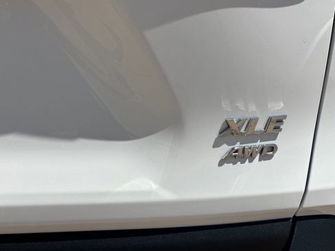 Used 2025 Toyota RAV4 XLE w/ Weather Package AWD/4WD image 33