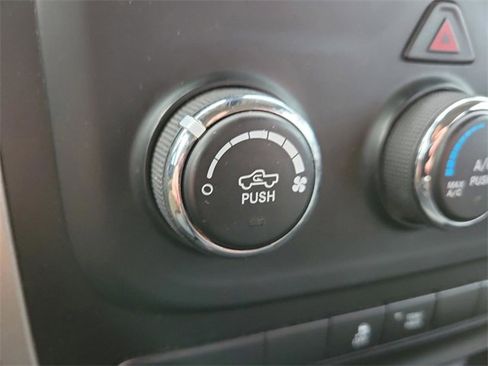 Used 2016 RAM 1500 Big Horn image 27