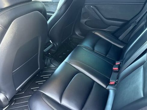 Used 2023 Tesla Model 3 Standard Range RWD image 12