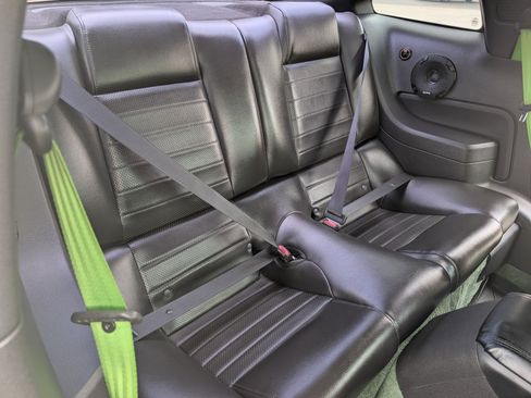 Used 2005 Ford Mustang GT Premium RWD image 75
