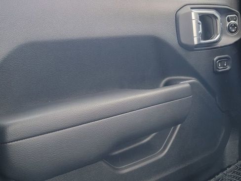 New 2026 Jeep Gladiator Sport image 35