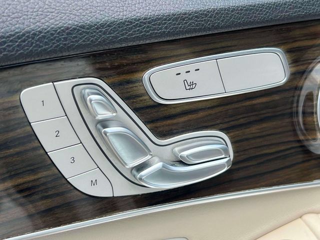 Used 2020 Mercedes-Benz C 300 Sedan w/ Premium Package image 23