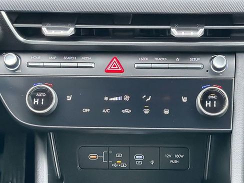New 2026 Hyundai Sonata SEL AWD/4WD image 17
