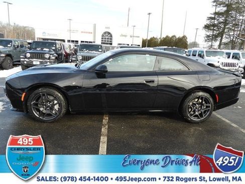 New 2026 Dodge Charger Scat Pack w/ Blacktop Package image 2