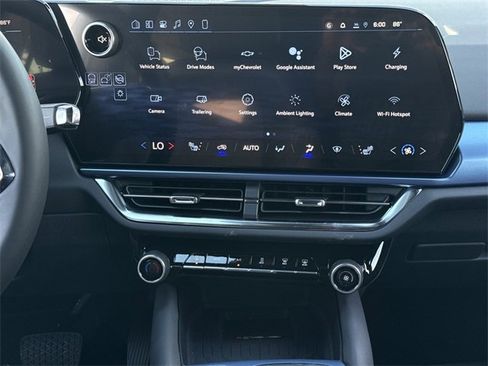 New 2026 Chevrolet Equinox EV LT image 11