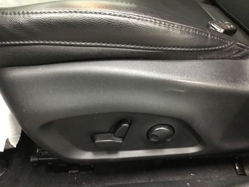 Used 2022 Jeep Compass Latitude AWD/4WD image 9