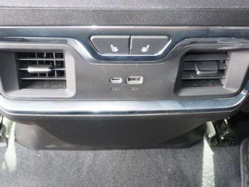 Used 2026 GMC Sierra 3500 Denali Ultimate AWD/4WD image 16