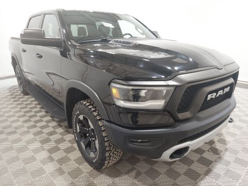 Used 2019 RAM 1500 Rebel w/ Level 1 Equipment Group AWD/4WD image 4