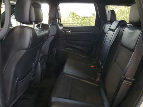 Used 2022 Jeep Grand Cherokee Laredo X AWD/4WD image 9