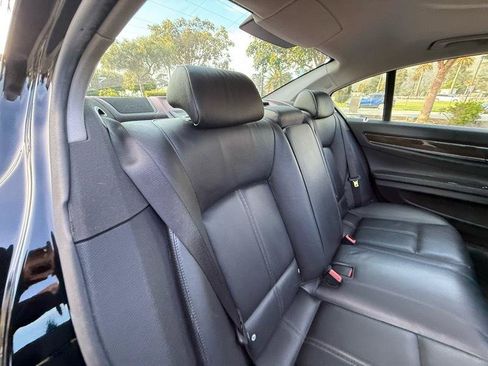 Used 2009 BMW 750i RWD image 47