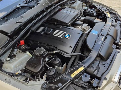 Used 2007 BMW 335i Convertible image 64