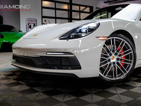 Used 2021 Porsche 718 Boxster GTS RWD image 10