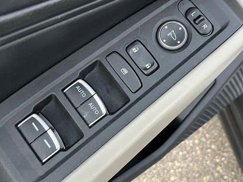 Used 2023 Honda Accord LX image 13