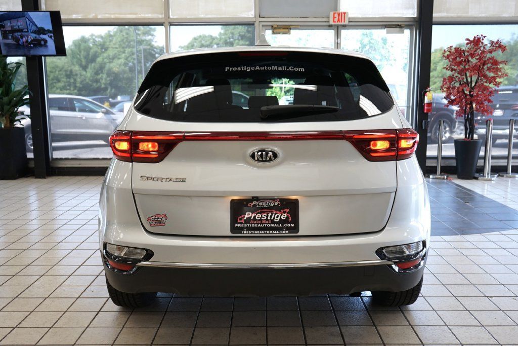 Used 2020 Kia Sportage LX FWD image 14