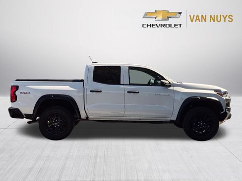 Used 2024 Chevrolet Colorado Trail Boss w/ LPO, Skid Plate Package AWD/4WD image 4