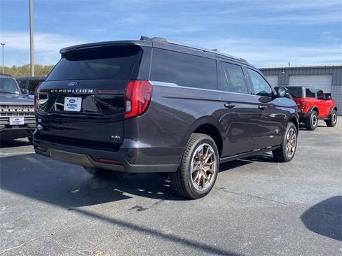 New 2025 Ford Expedition Max King Ranch image 3