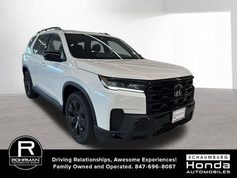 New 2026 Honda Pilot Black Edition image 3