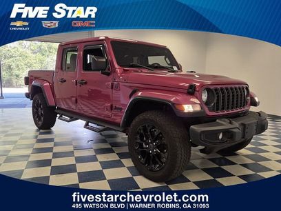 Used 2024 Jeep Gladiator Sport