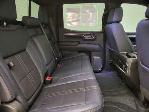 Certified 2024 Chevrolet Silverado 1500 High Country w/ High Country Premium Package image 44