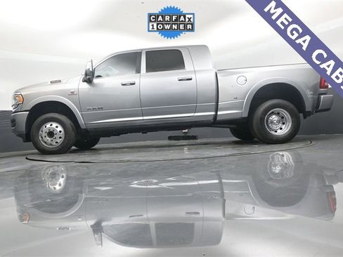 Used 2023 RAM 3500 Limited image 41